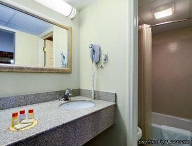 Days Inn By Wyndham Springfield/Phil.Intl Airport Kamer foto